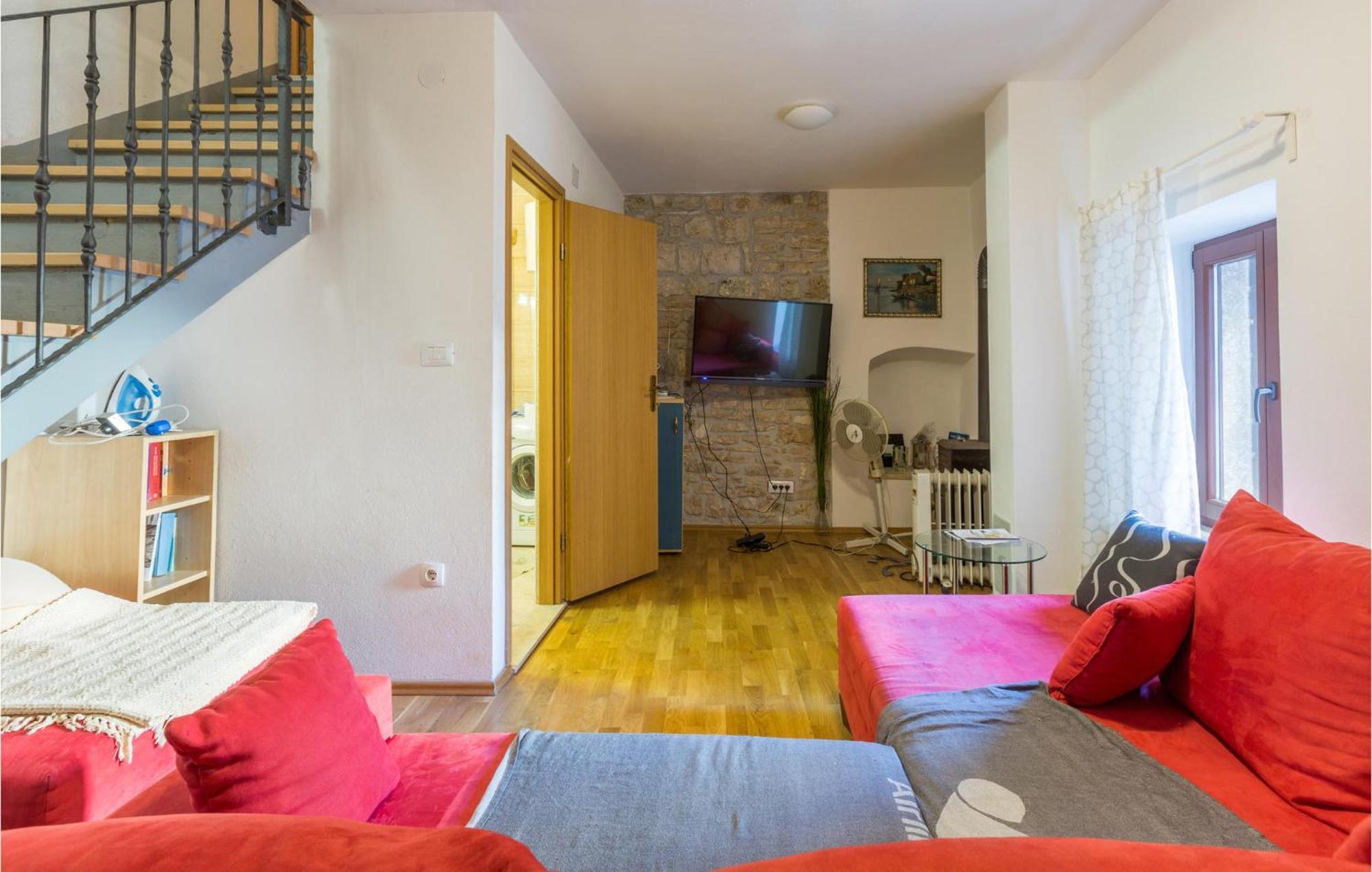 2 Bedroom Stunning Home In ベール エクステリア 写真