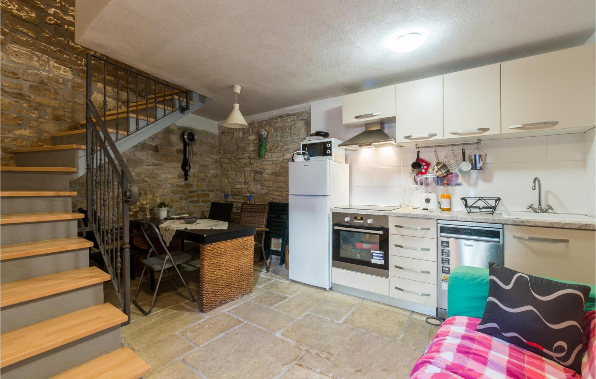 2 Bedroom Stunning Home In ベール エクステリア 写真